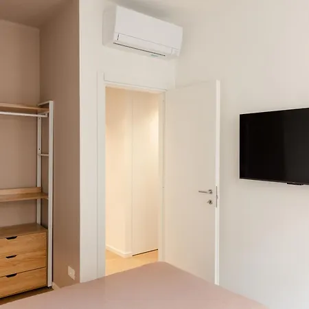 Otto House Apartment
