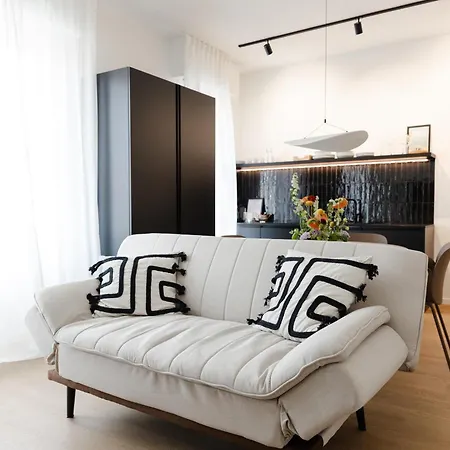 Otto House Apartment